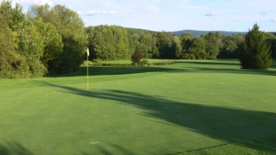 Meadow Links Golf Course