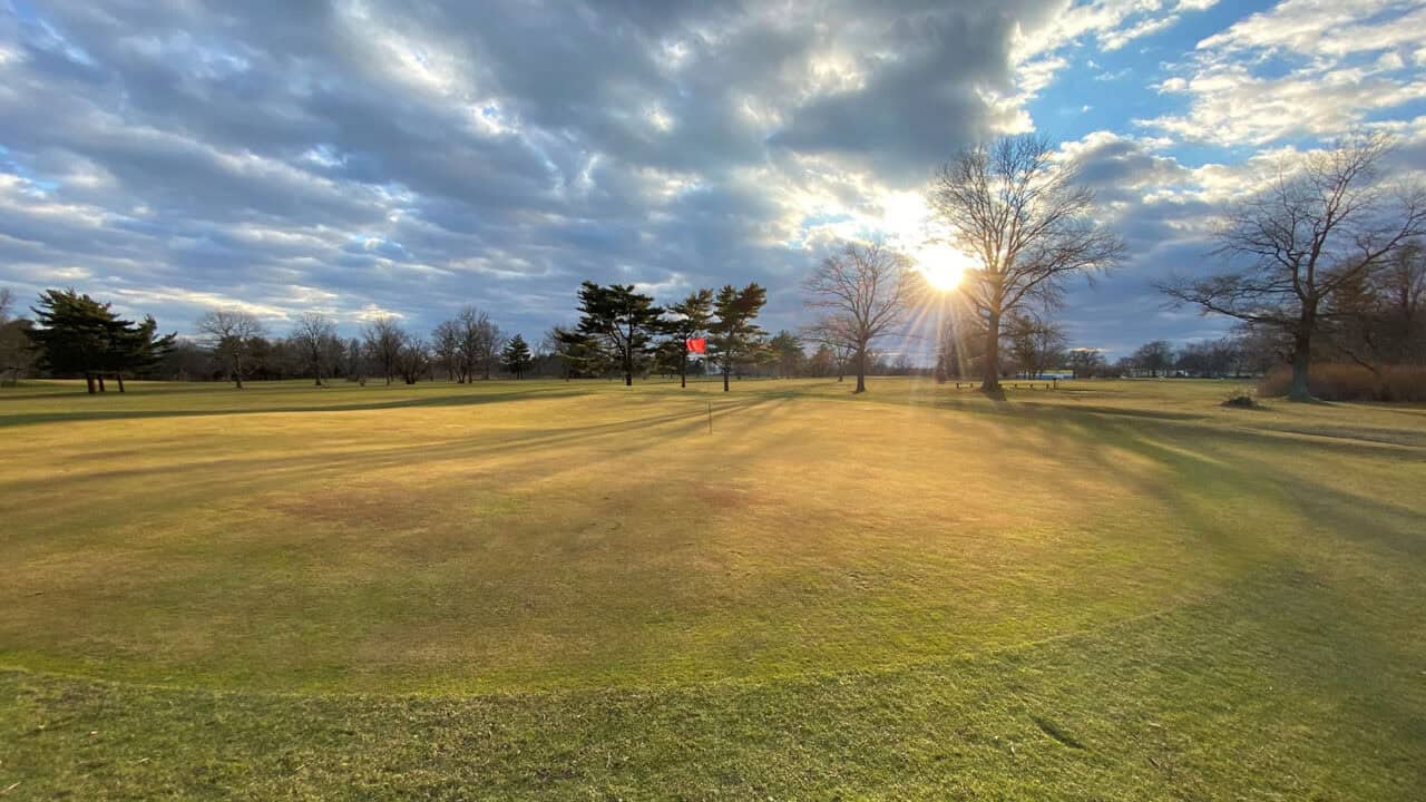 Cantiague Park Golf Course