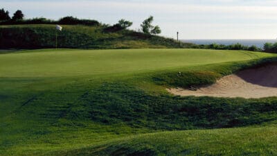 White Cliffs Country Club