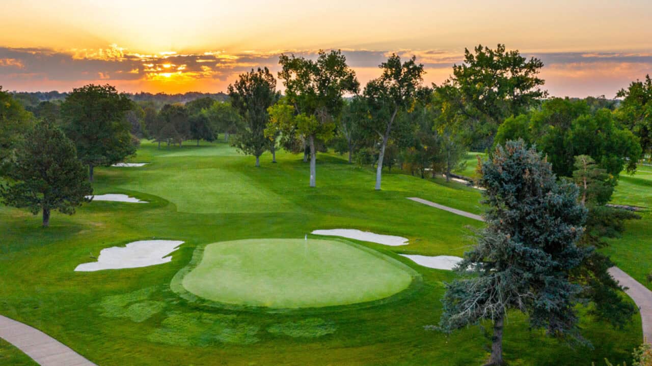 Par 3 at Columbine Country Club