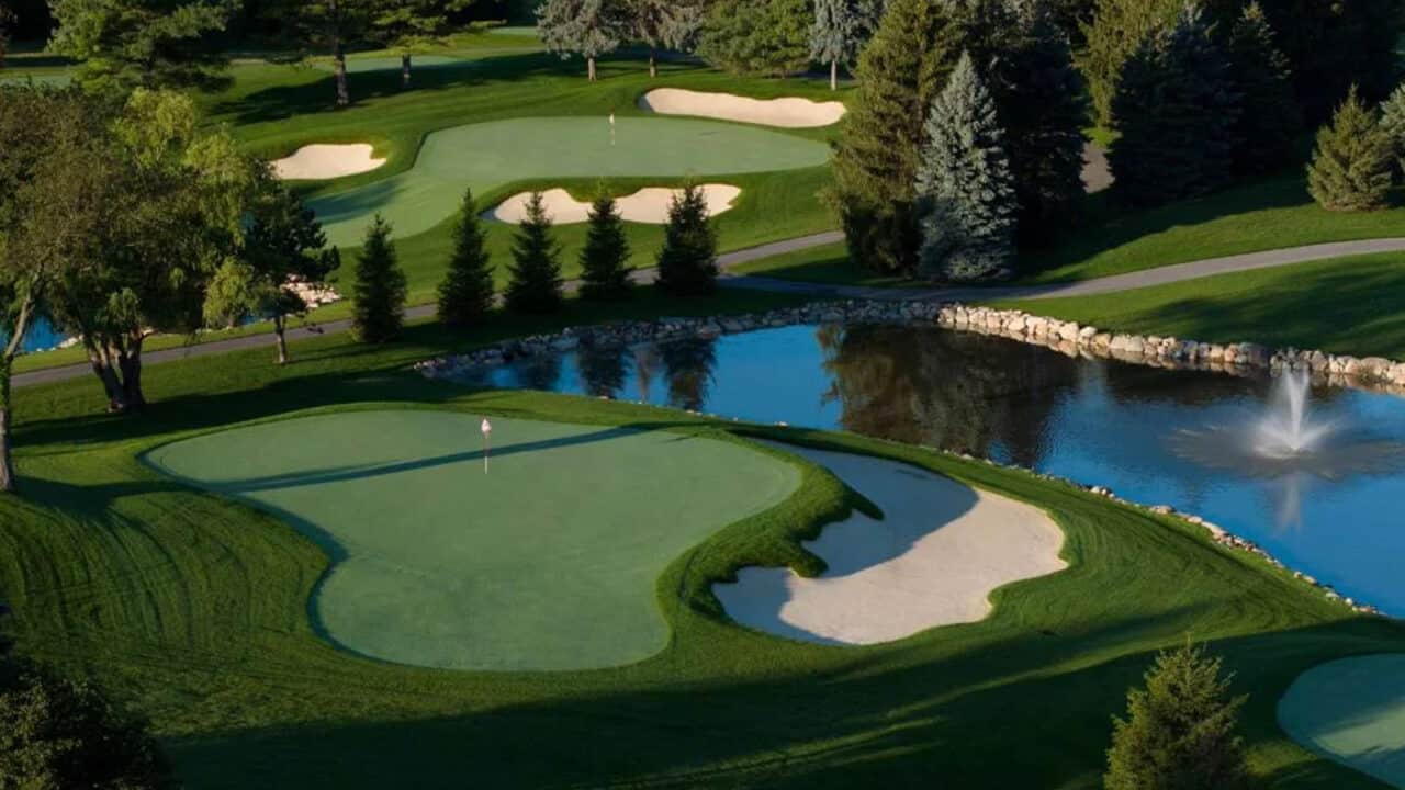 The Little Cardinal Par 3