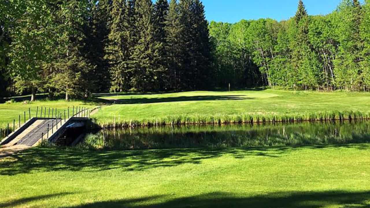 Mark's Nine Golf and Country Club