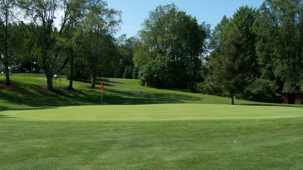 Rolling Hills Par 3 Golf Course
