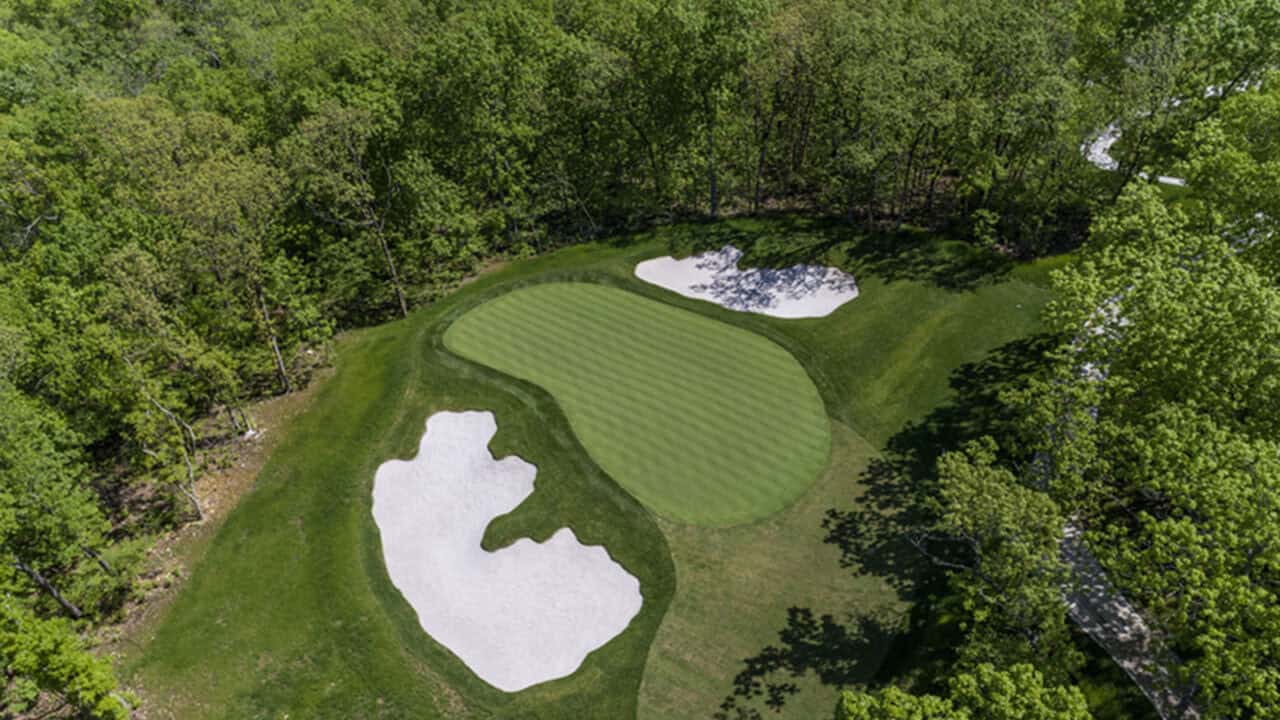 Par 3 at Oakwood Country Club