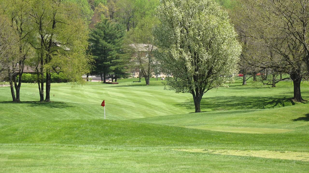 Little Apple Golf Course
