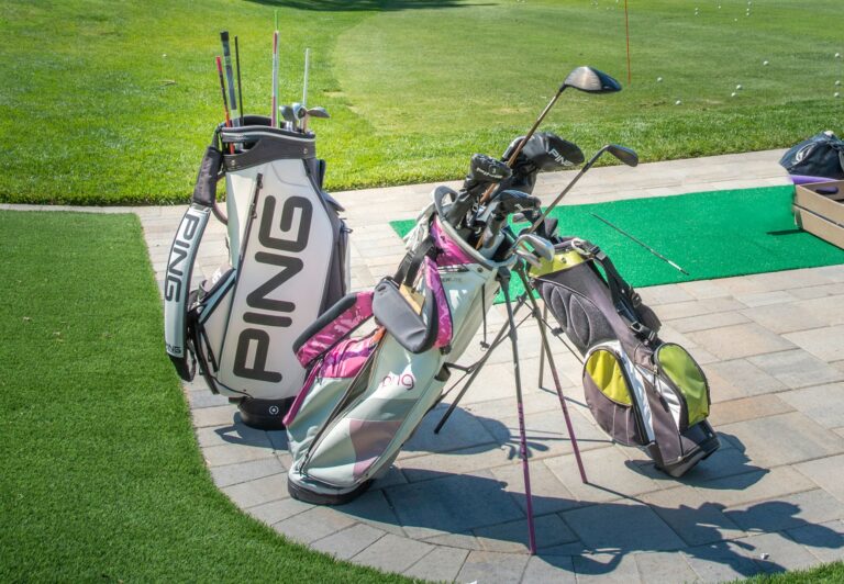 Budget-Friendly Golf Bags for Quick Rounds