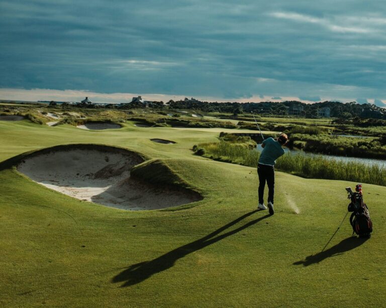 How to Handle Hecklers at the Par