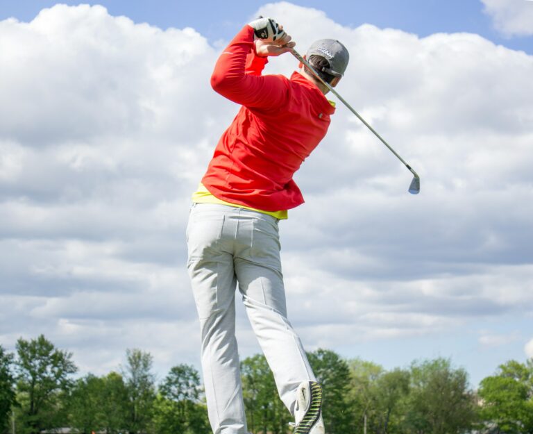 Never Three-Putting on a Par 3 Course