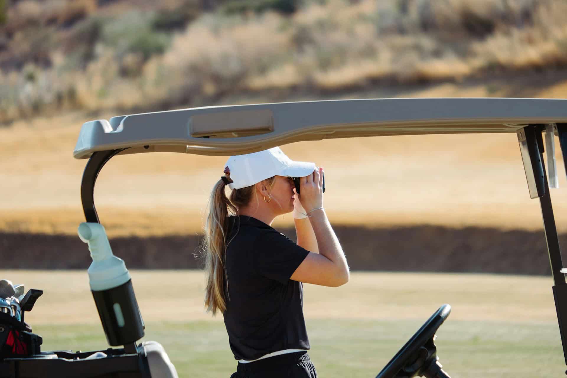 How to Master the Trickiest Par 3 Tee Shots